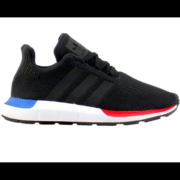 Vguc Kids Black Adidas Swift Run Sneaks 